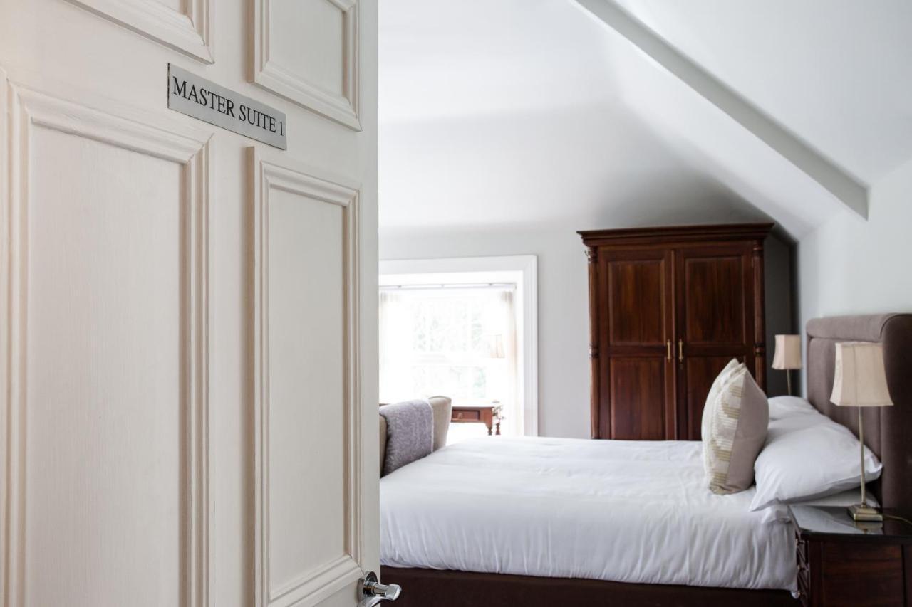 Millbrook Lodge Ballynahinch ภายนอก รูปภาพ