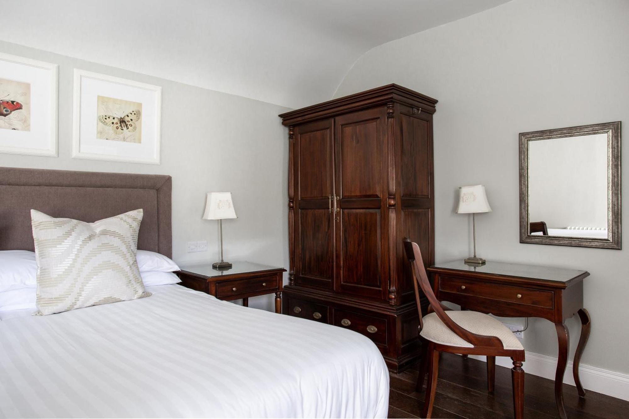 Millbrook Lodge Ballynahinch ภายนอก รูปภาพ