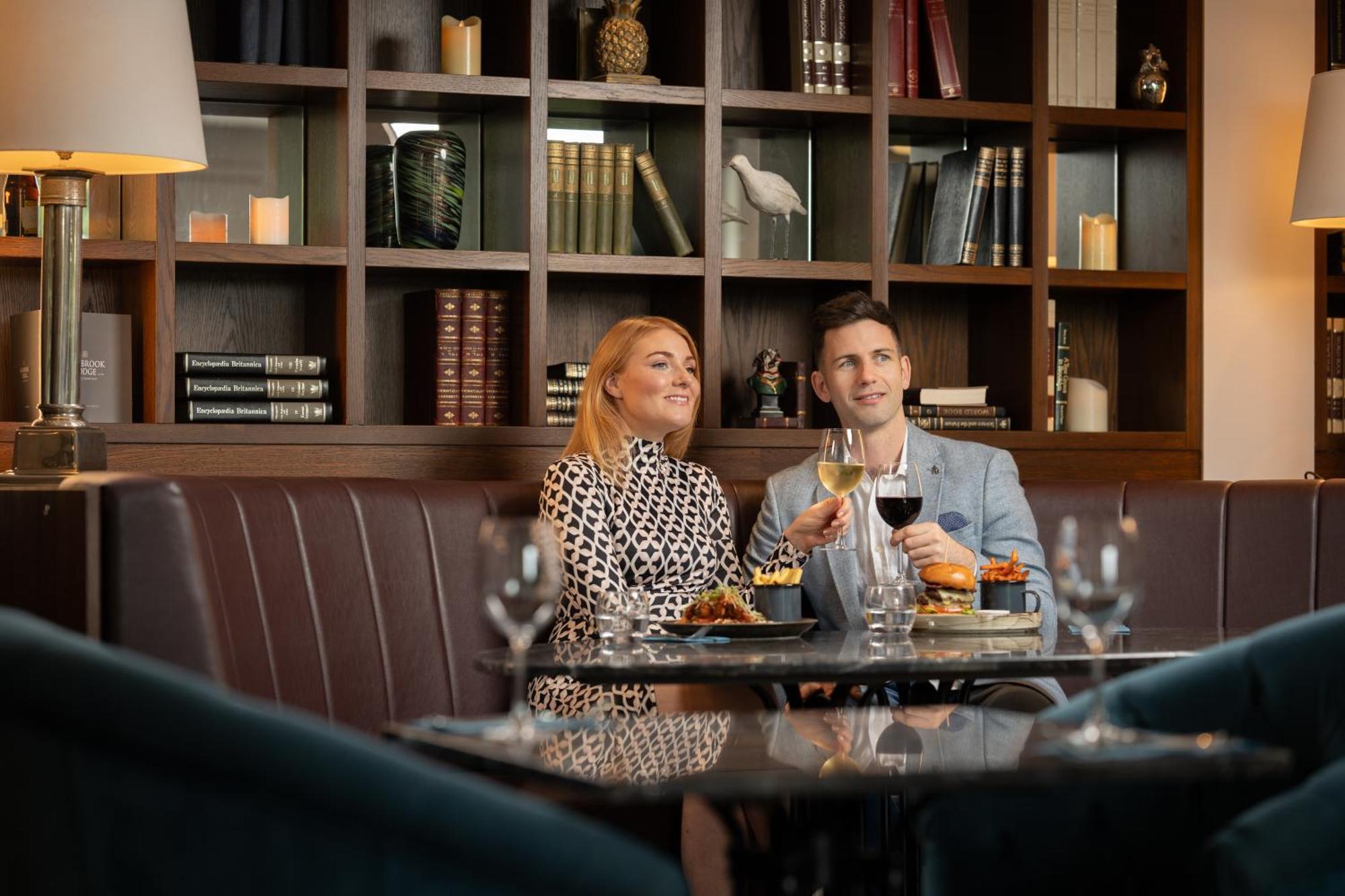 Millbrook Lodge Ballynahinch ภายนอก รูปภาพ